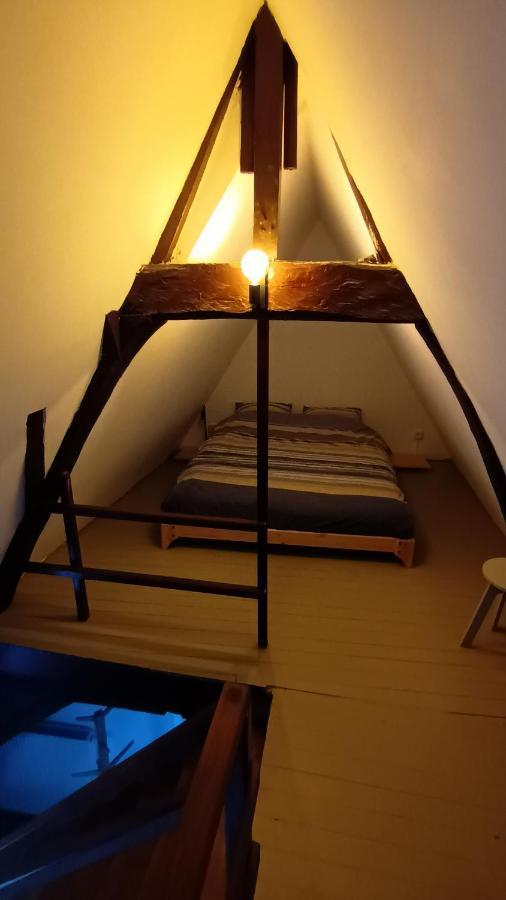 Al In Den Aap Gelogeerd? Apartment Мехелен Екстериор снимка